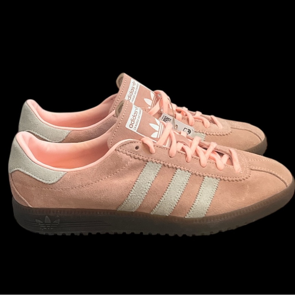 Size 9 -‎ Adidas Bermuda Semi Coral W
